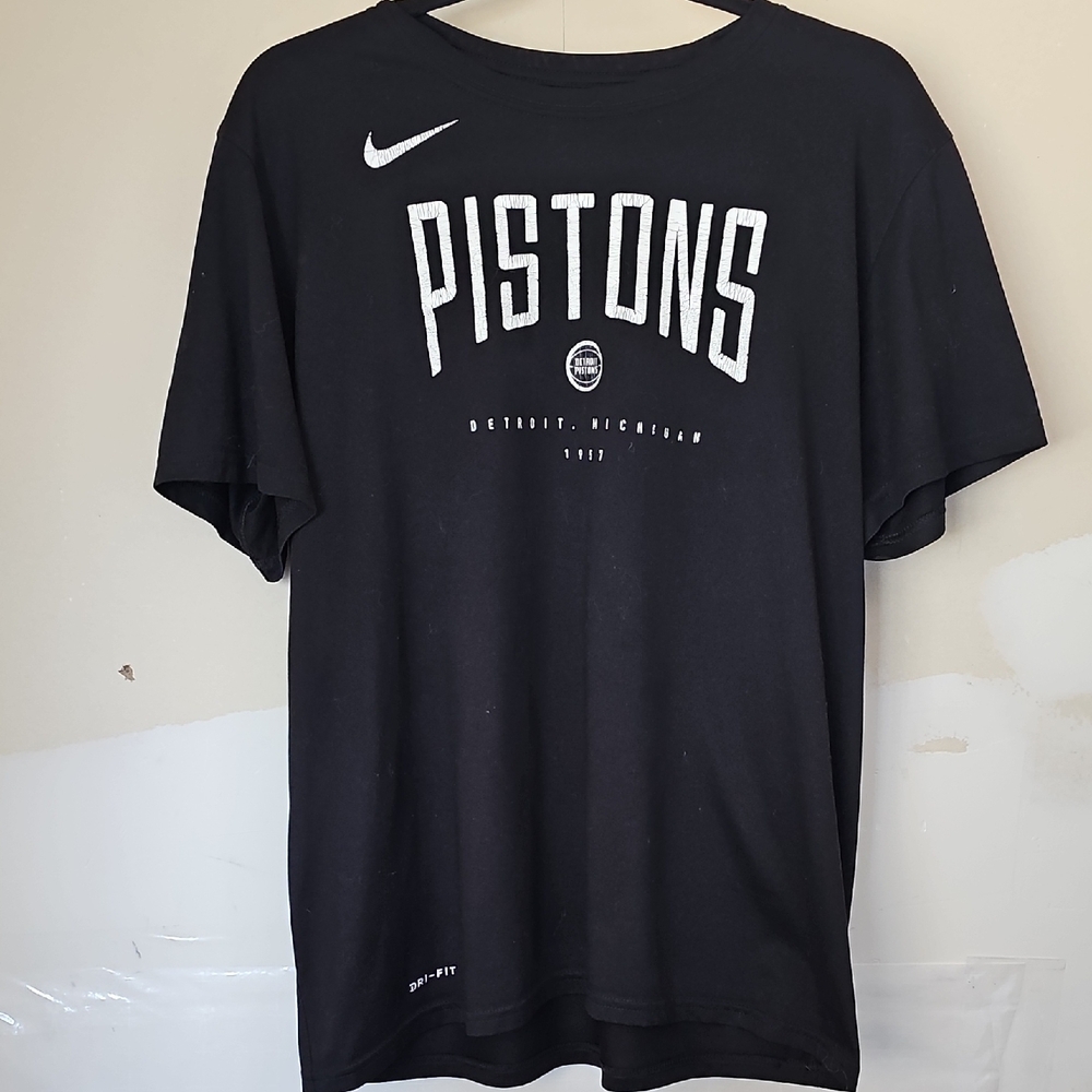 Nike Black Pistons Men's T-Shirt